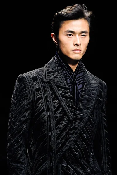 Look 65